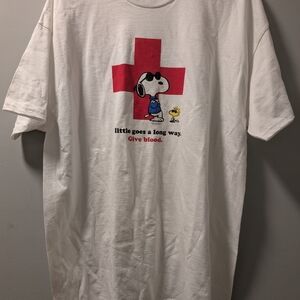 American Red Cross Snoopy And Woodstock Give Blood T Shirt XL